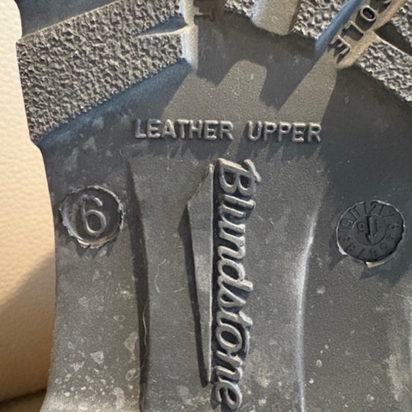 Blundstone Classic Women's sz US 9 premium leather Chelsea boots burgundy red - Picture 13 of 16